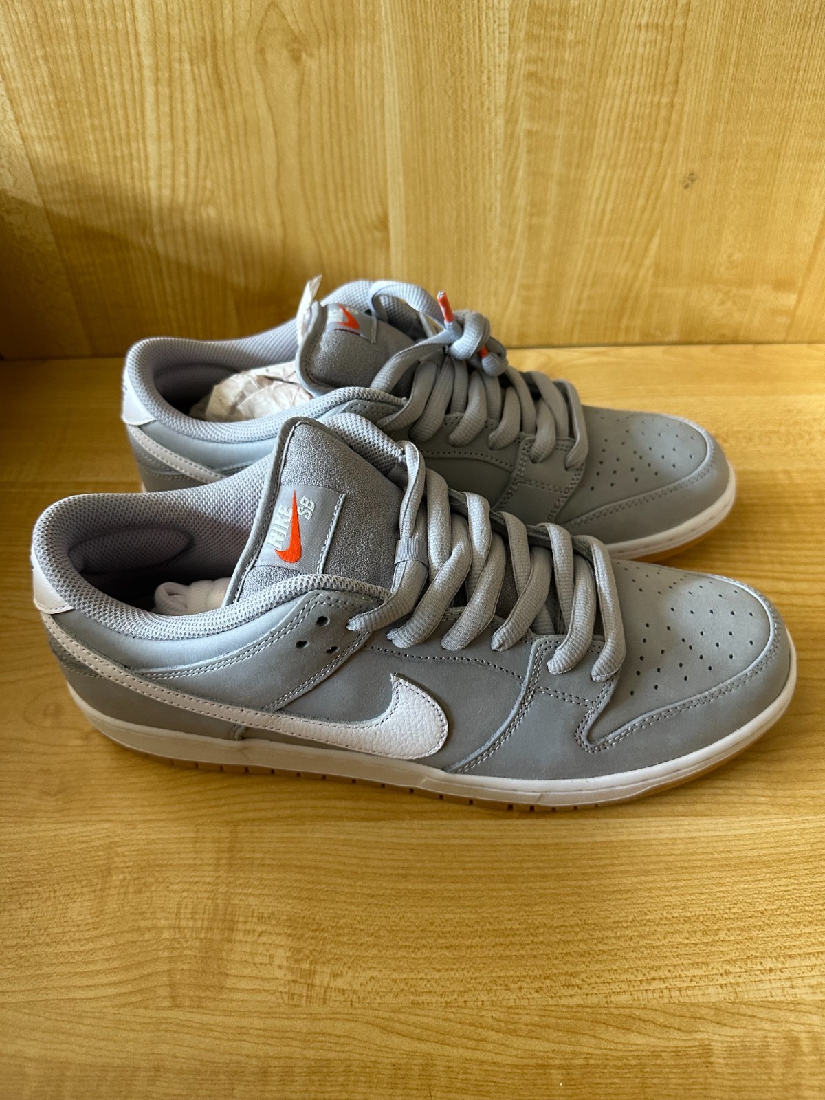 Nike SB Dunk Low Pro ISO Orange Label Wolf Grey Gum New Size