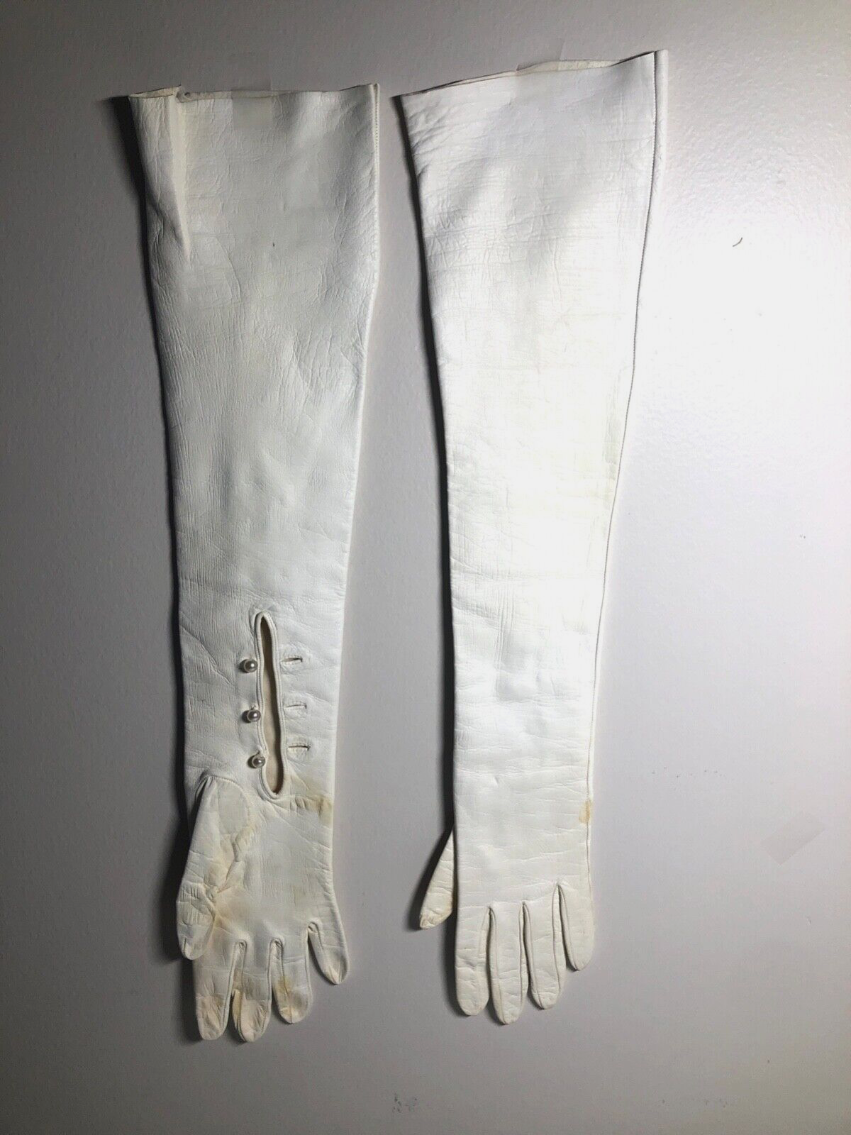 手袋 Opera Beige Patent Leather Gloves 1910s Extra Long Kid Leather Opera Gloves - Etsy