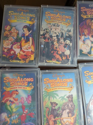 Disney Sing Along CD&DVD セット Disney Sing-Along Songs: Sing a Song with Pooh Bear and