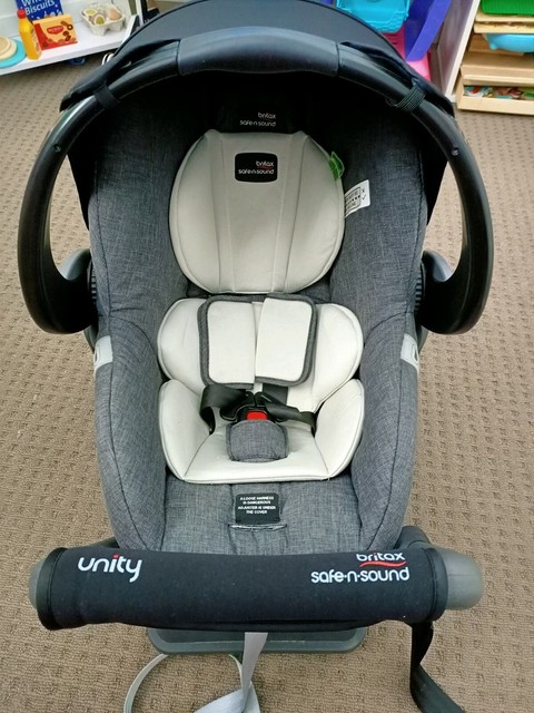 britax neo capsule