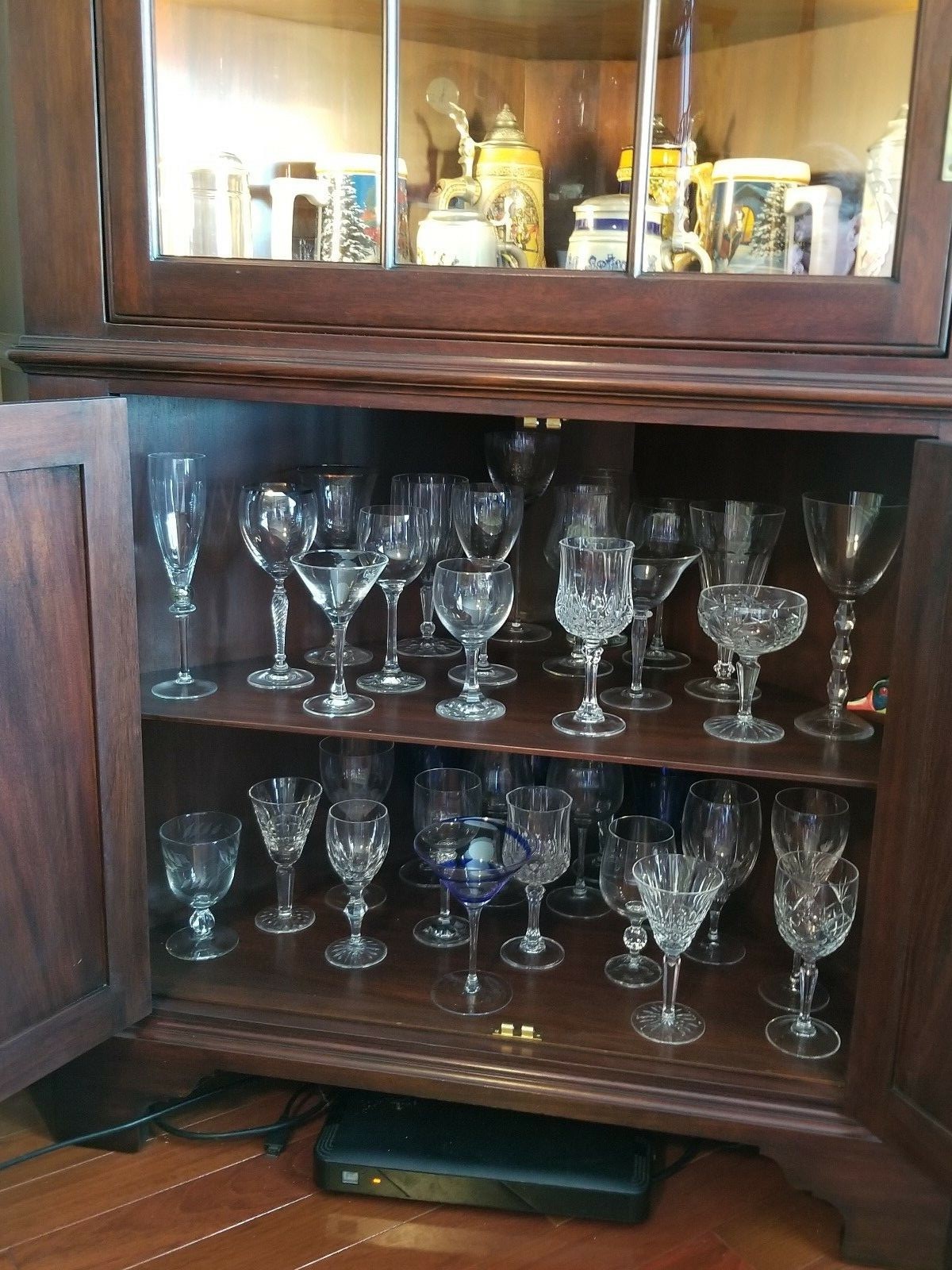 Henkel Harris Corner Cabinet  # 1114HL  **Reduced**