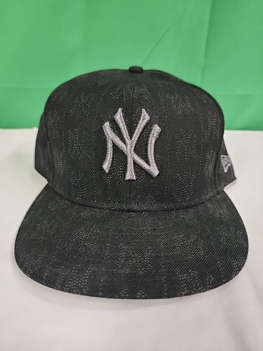 帽子 59FIFTY New York Yankees Allover s-l400.jpg
