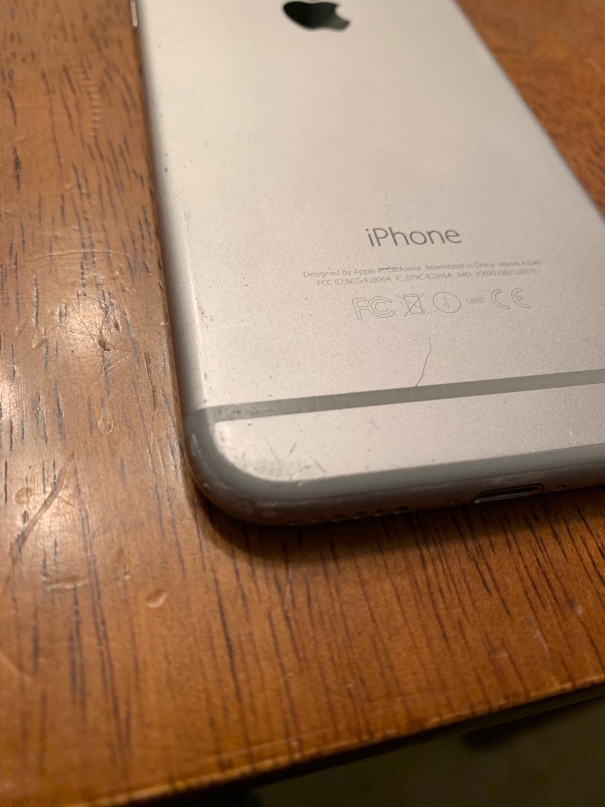 Apple iPhone 6 - 64GB - Silver (Unlocked) A1549 (CDMA + GSM)