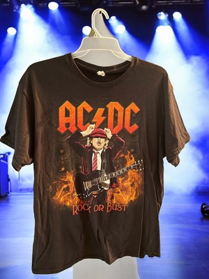 AC/DC Rock Or Bust 2015 North America Tour T-Shirt Men's Size-XL Chicago IL