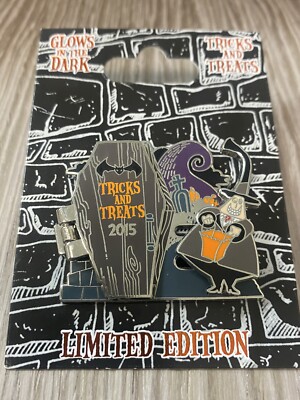 Disney LE 2015 Glow in the Dark Tricks and Treats Pin Mayor and Coffin