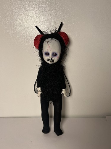 12/15まで！Living Dead Dolls 2体セット Amazon.com: Mezco Living Dead Dolls Series 24 Set of 5