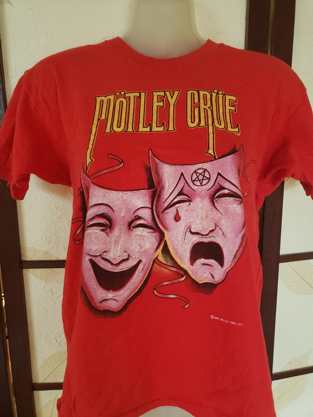木村拓哉 さん着用 MOTLEY CRUE 1985 モトリークルー Tシャツ MOTLEY CRUE 1985 木村拓哉 モトリークルー Tシャツ - メルカリ