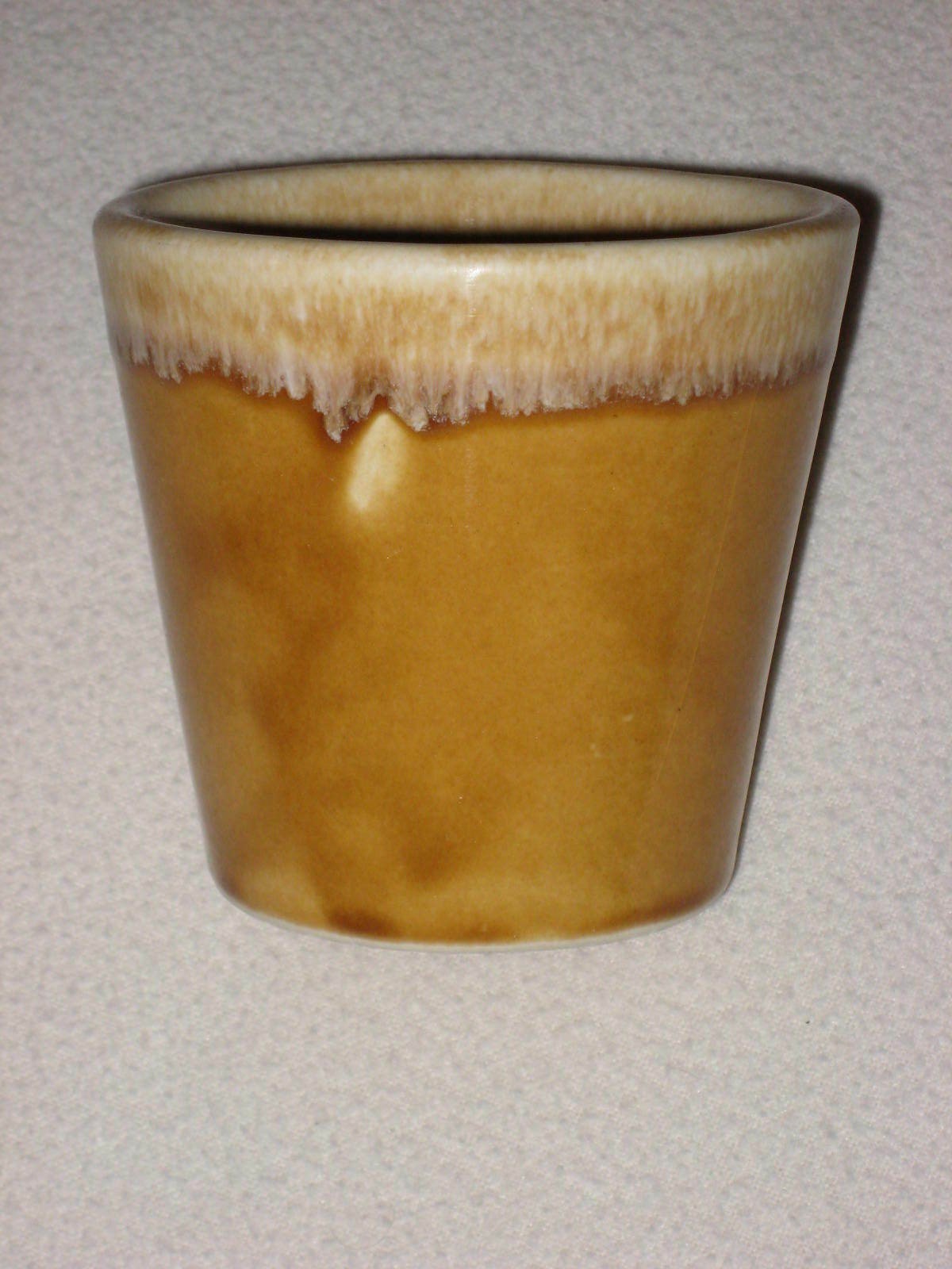 Hull Pottery Lot of 3 Coffee Mugs/Cups Butterscotch/Tangerine/Avocado