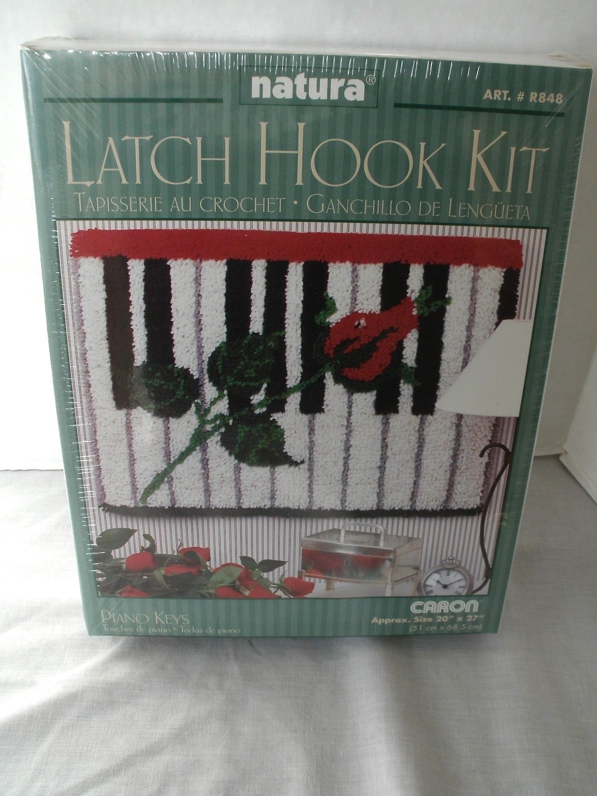 Caron Natura PIANO KEYS W/ ROSE Latch Hook Rug Craft Kit NEW NIB R848 20