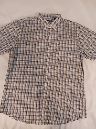 IZOD Button-Down Collar Short Sleeve XL Collar/Polyester Men's Shirt Plaid