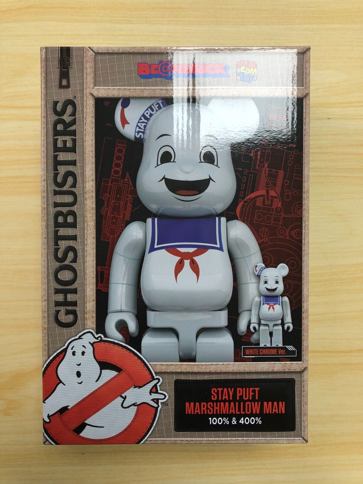 BearBrick BE@RBRICK STAY PUFT MARSHMALLOW MAN WHITE CHROME BearBrick BE@RBRICK STAY PUFT MARSHMALLOW MAN WHITE CHROME