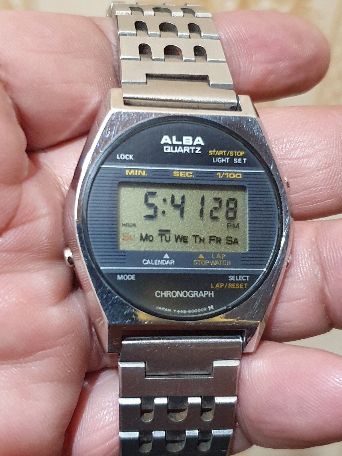 希少! ALBA Y448-6010 メンズ　腕時計 Vintage Seiko ALBA Y448-6010 Chronograph Digital Quartz