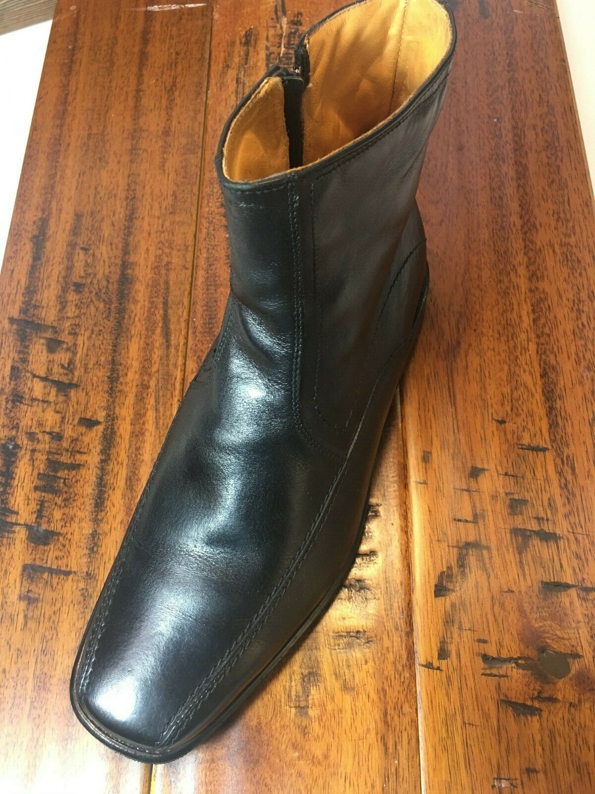 Giorgio Brutini Men's size 9 M Black Leather Zip Up Ankle Boots