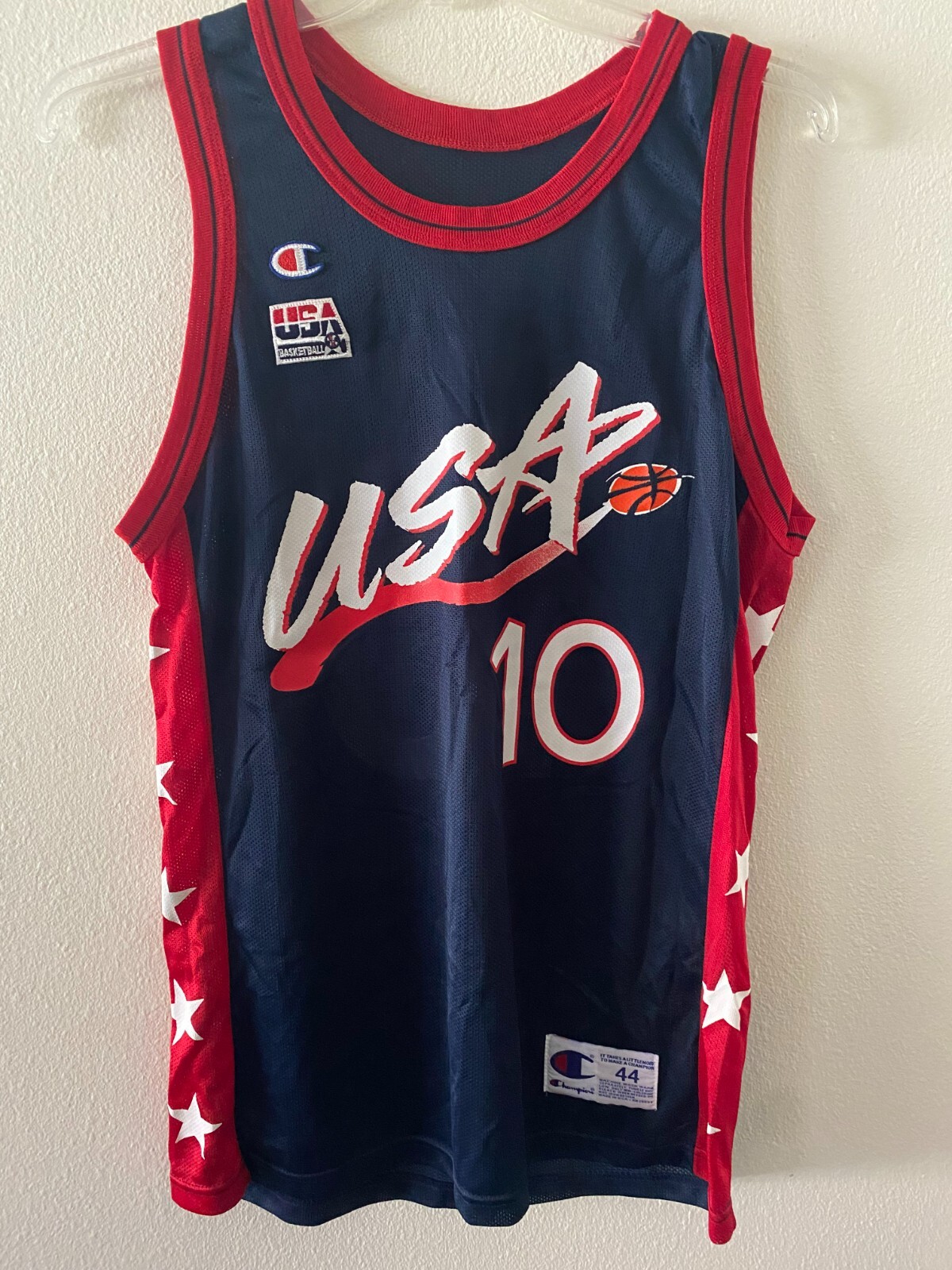 VINTAGE CHAMPION 1996 USA BASKETBALL JERSEY & SHORTS SET VINTAGE CHAMPION 1996 USA BASKETBALL JERSEY & SHORTS SET