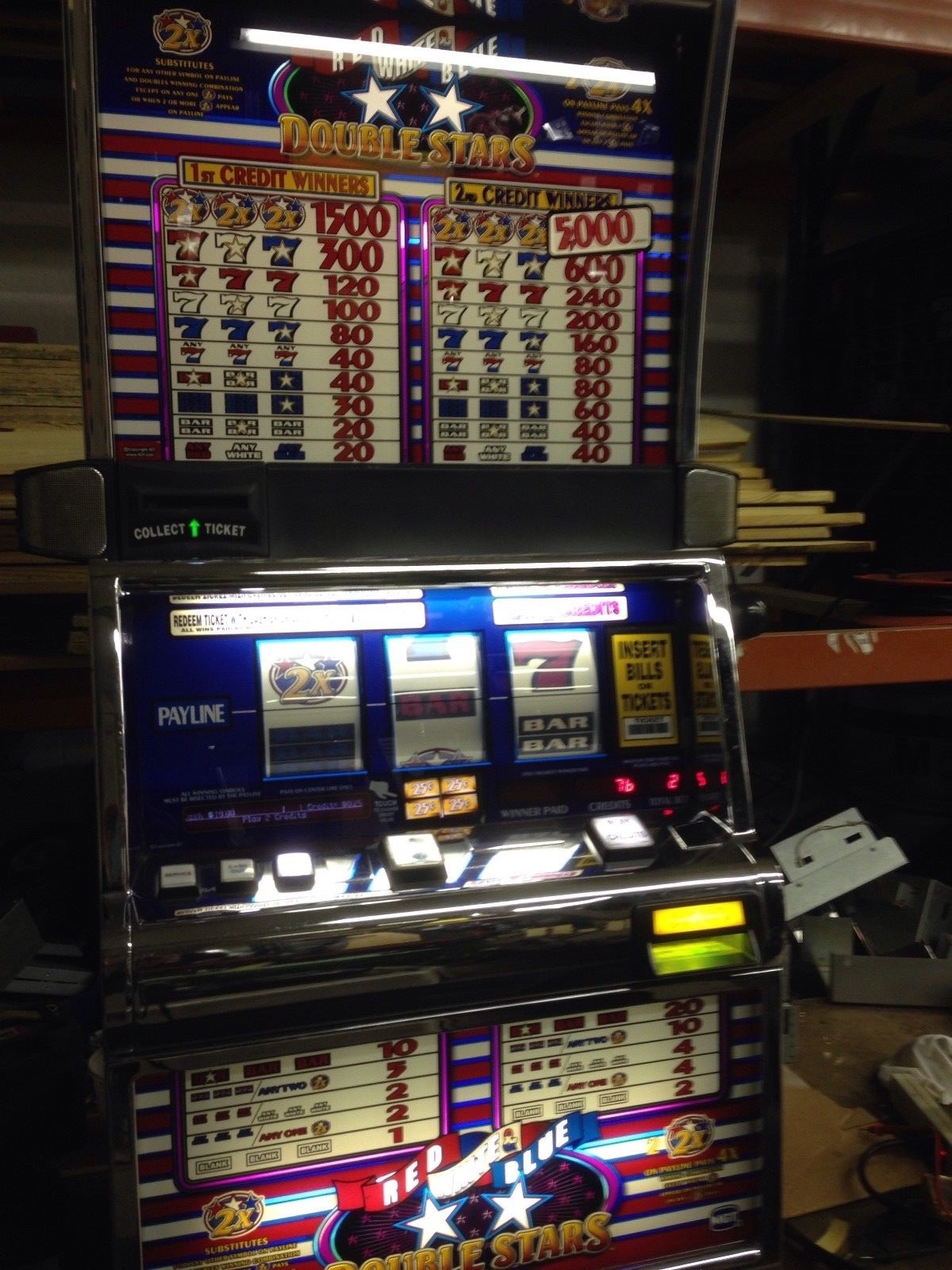 IGT S2000 Red White Blue Double Stars SLOT MACHINE