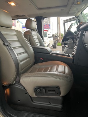 image 5 of interior