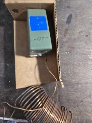 NEW  Johnson Controls T-52-0-1118 Transformer *FREE SHIPPING*