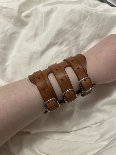 [希少]Maison Margiela / leather bangle Maison Martin Margiela Unisex Leather Cuff Bracelet, Very