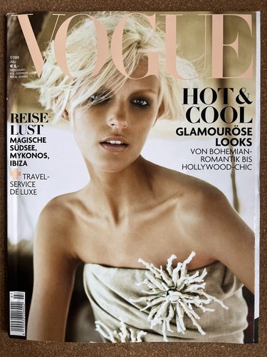 女性情報誌 Vogue Deutsch Magazine April 2022 女性情報誌 Vogue Deutsch Magazine April 2022