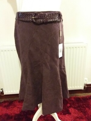 BNWT - SOON - WOMENS BURGUNDY PANELLED SKIRT PLUS BELT - SIZE 12