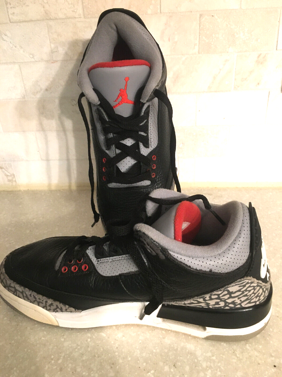 シューズ(男性用) Nike Air Jordan 3 Retro \"Black Cement\" Men's Air Jordan Retro 3 