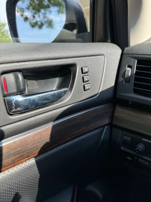 image 7 of interior