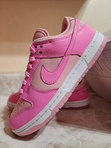 NIKE by you サッカー　トレシュー 26センチ　ピンク NIKE by you サッカー トレシュー 26センチ ピンク サッカー