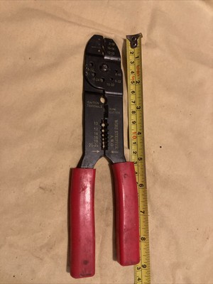 Wire Stripper with Crimper,8.5'' Precision Wire Cutters,Crimper Tool 8-22 AWG (B1