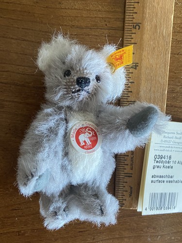 激レア　steiff シュタイフ　ミニチュア　グリズリー　039430 激レア steiff シュタイフ ミニチュア グリズリー 039430 - メルカリ