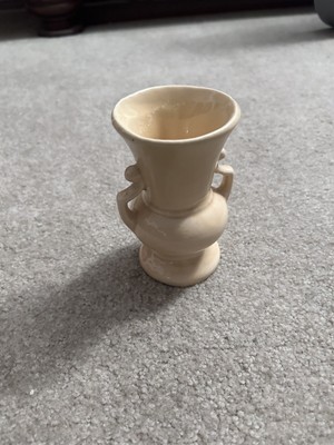  Vintage McCoy 5  High Yellow/tan Flower Vase Made In USA Ex.Condition 