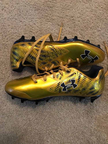 NEW 2015 NOTRE DAME FOOTBALL TEAM ISSUED UNDER ARMOUR CLEATS SIZE 11