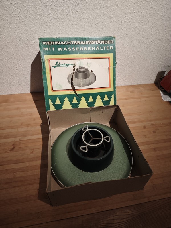 Ddr Weihnachtsbaum StÃ¤Nder Mit WasserbehÃ¤Lter - Retro - Mit Ovp