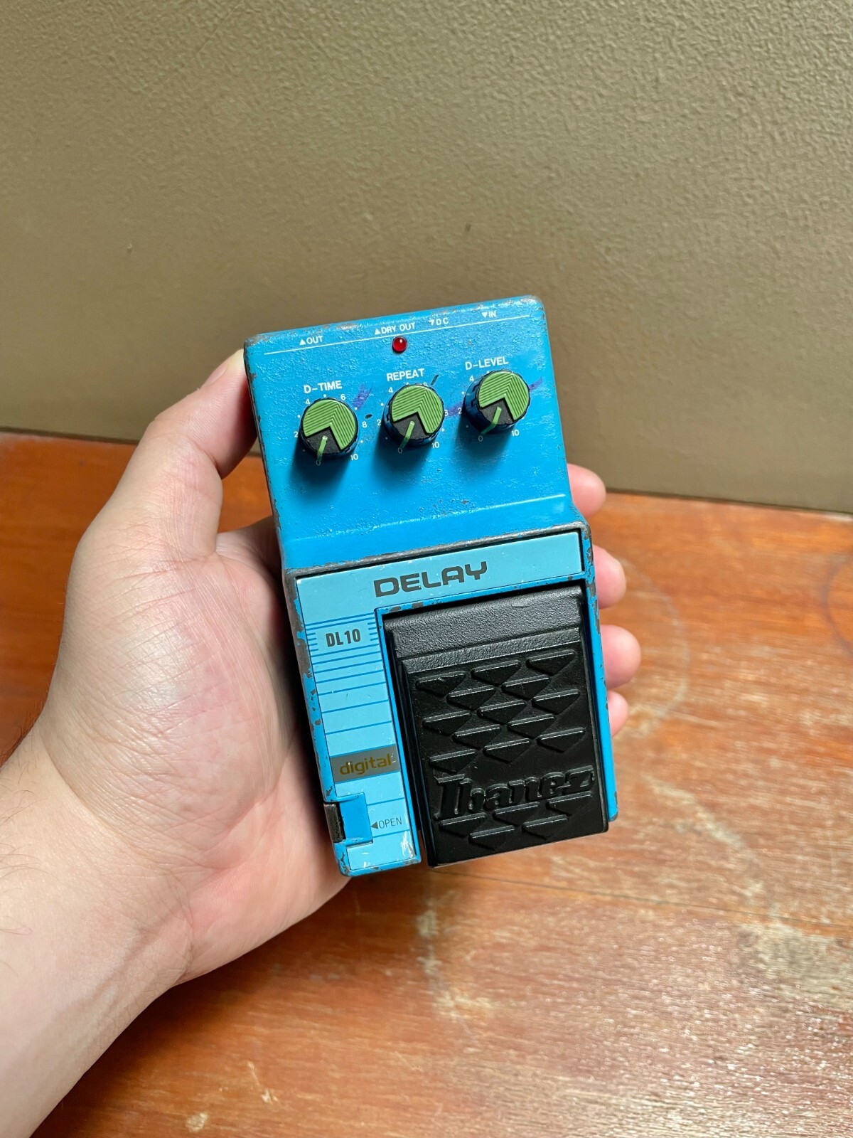 本日価格！　アイバニーズ　Ibanez DL10 日本製 デジタルディレイ s-l400.jpg