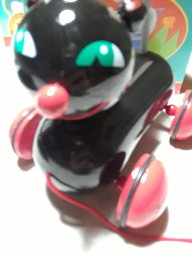 Kooky Kitty pull toy