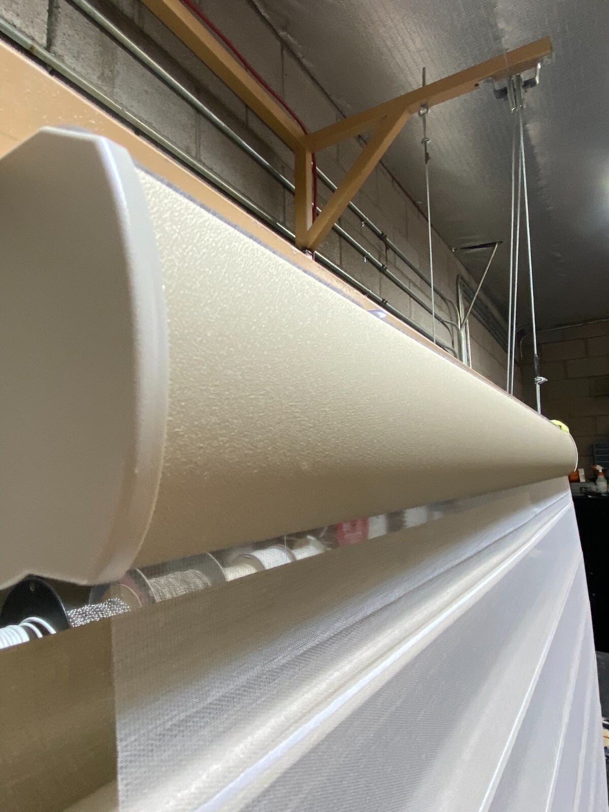 Hunter Douglas Silhouette Shades with PowerView Gen 3, Color - Burlap