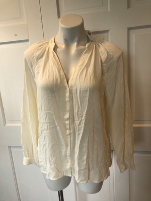 Old Navy Size M Cream Long Sleeve Top (m8)