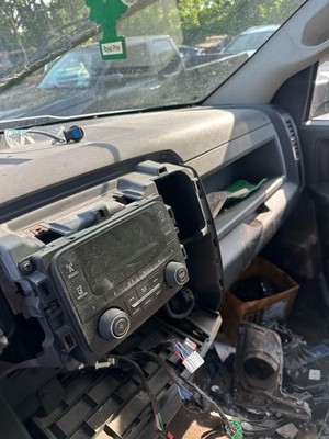 13 DODGE PICKUP 1500 Radio Receiver CD Player (if equipt)