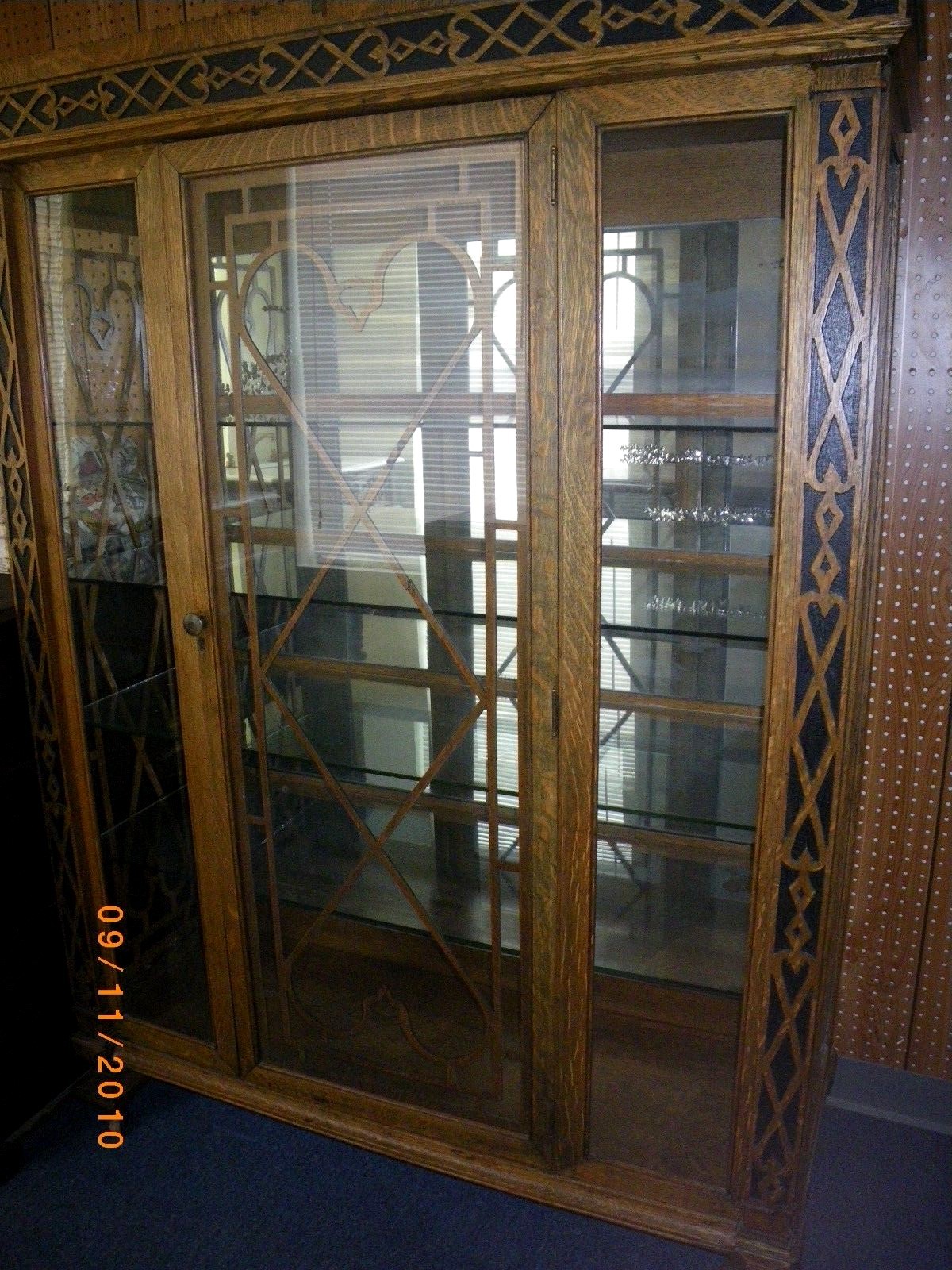 Antique Tiger Oak Glass China Display Curio Cabinet Wood wheels Mirror, glass