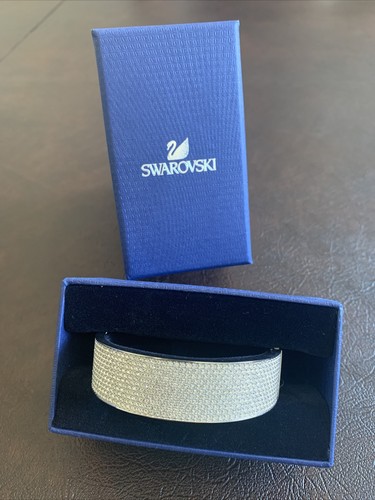 ★WEST★ Swarovski Crystal Fanny Bracelet BKWI9794343 61xW0bAv1-L._AC_SY300_QL30_.jpg