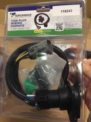 Tow Harness Compatible with Select Ford F250, F350, F450, F550 Super Duty