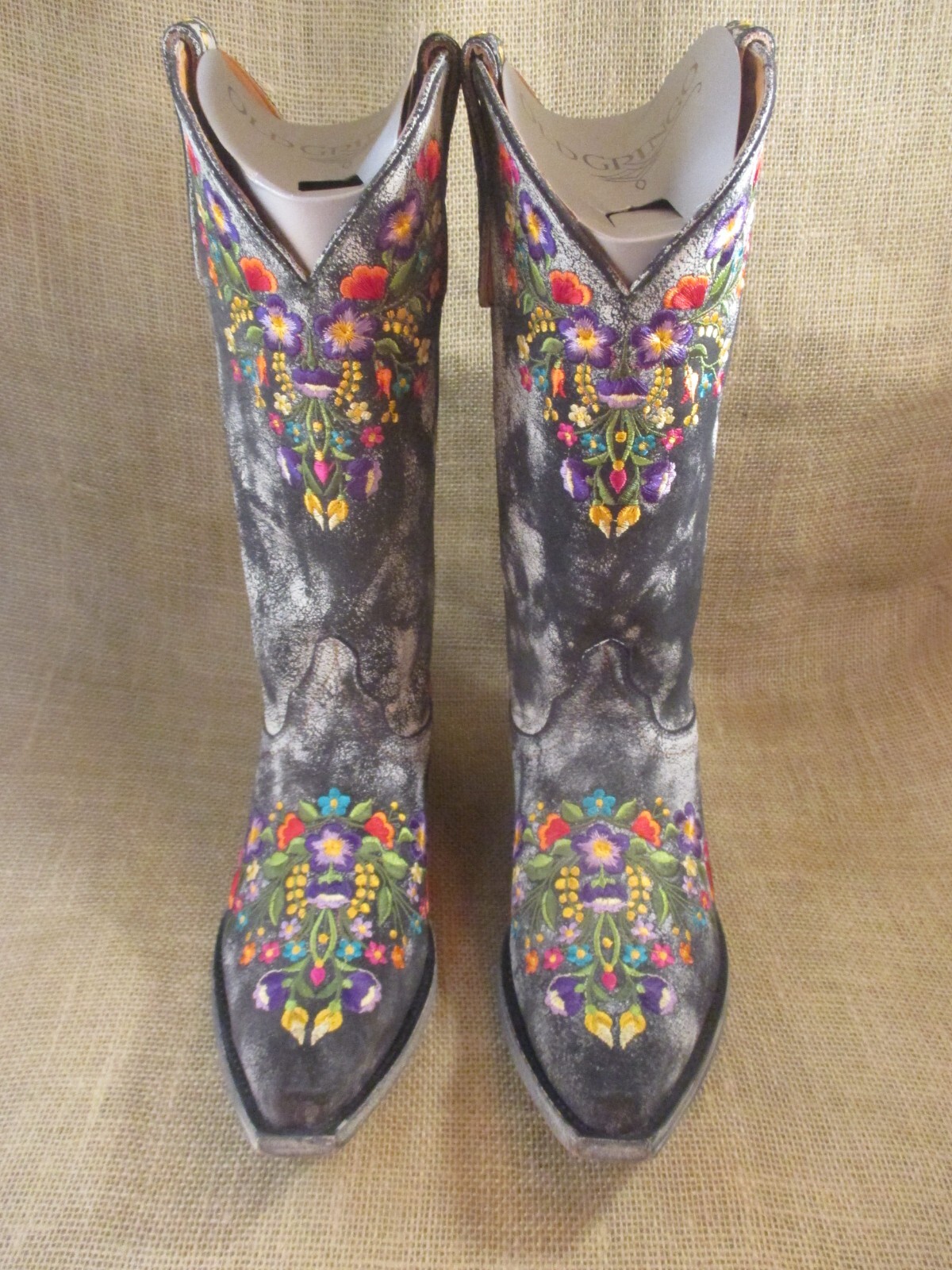 Pre-owned Old Gringo Women's 13" Sora Leather Snip Toe Embroirdered Boots, W 8.5 B - In Black