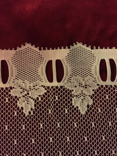 Vintage Beautiful Lace Curtains PICKET FENCES BIRD BOX American Made In USA