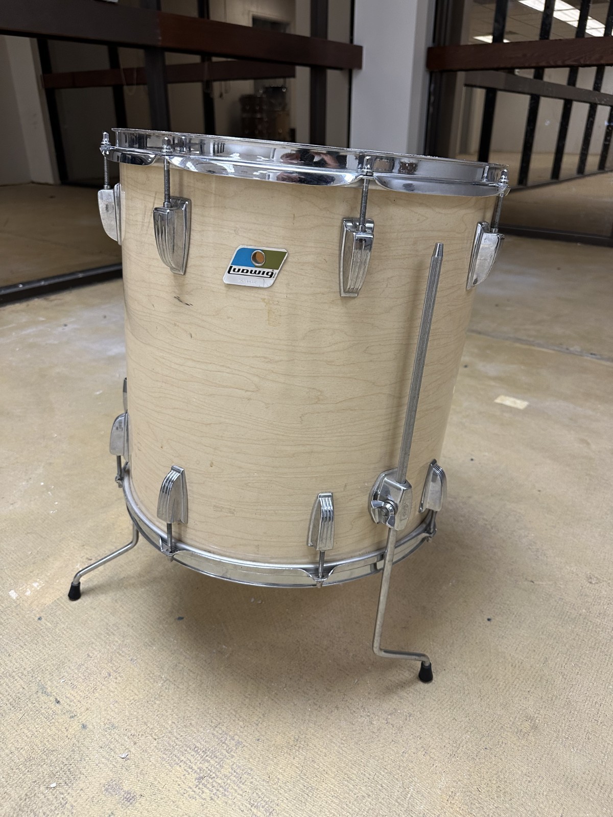 Ludwig Maple 18×16 Floor Tom + ファイバーケース Ludwig Maple 18×16 Floor Tom + ファイバーケース