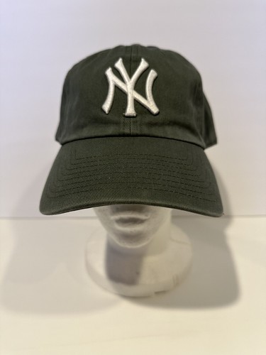 '47 Brand MLB New York Yankees MVP Snapback Baseball Cap Hat