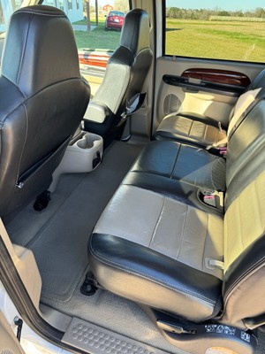 image 3 of interior