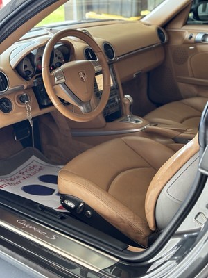 image 5 of interior