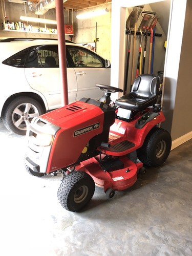 Snapper SPX Lawn Tractor with 42