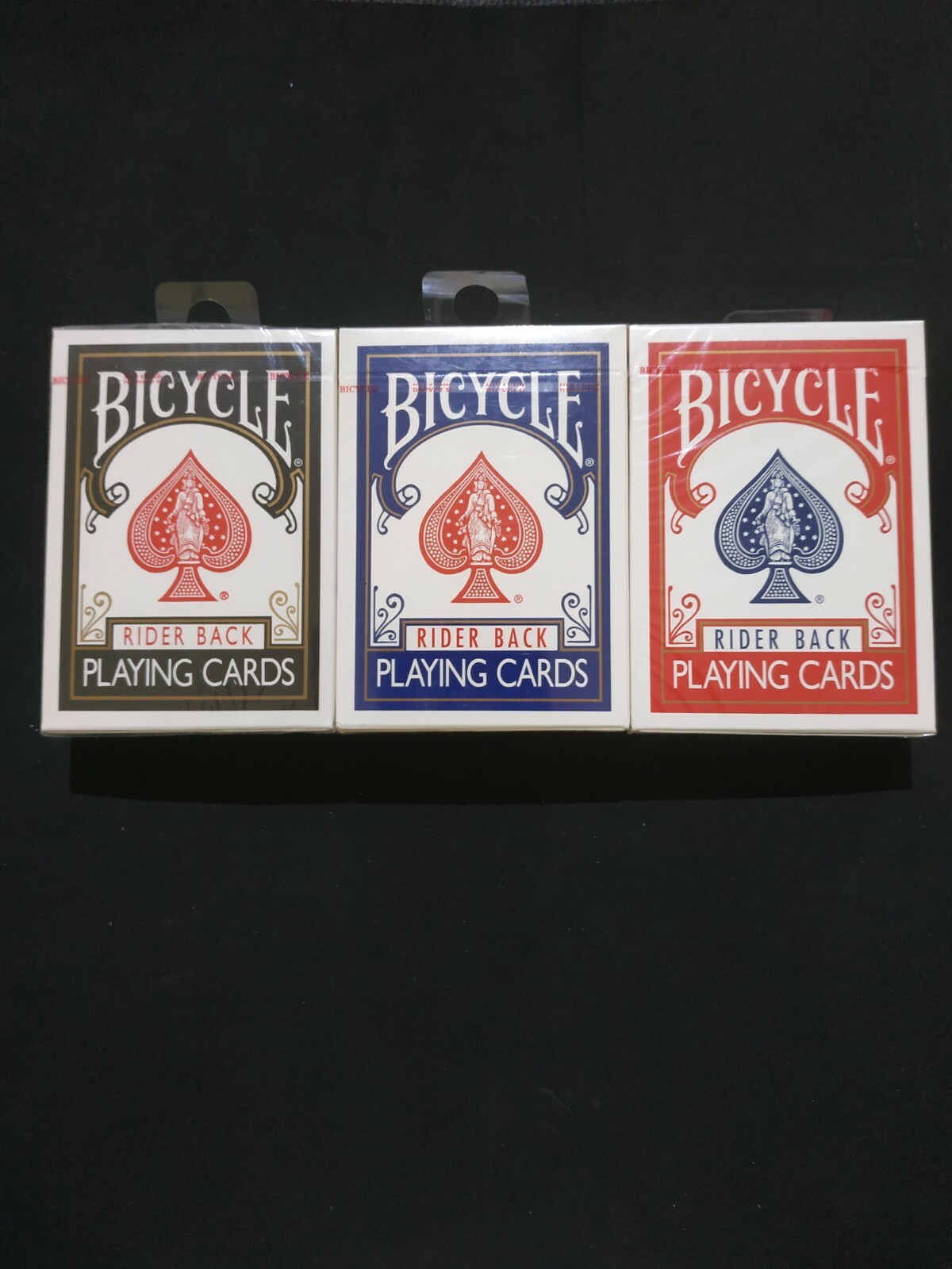 BICYCLE RIDER BACK BLACK 24こ Bicycle Black And Gold Rider Back Cards New Sealed Perfect