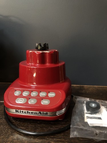 KitchenAid 5-Speed Ultra Power Blender Empire Red (KSB5ER4) *Missing Glass*