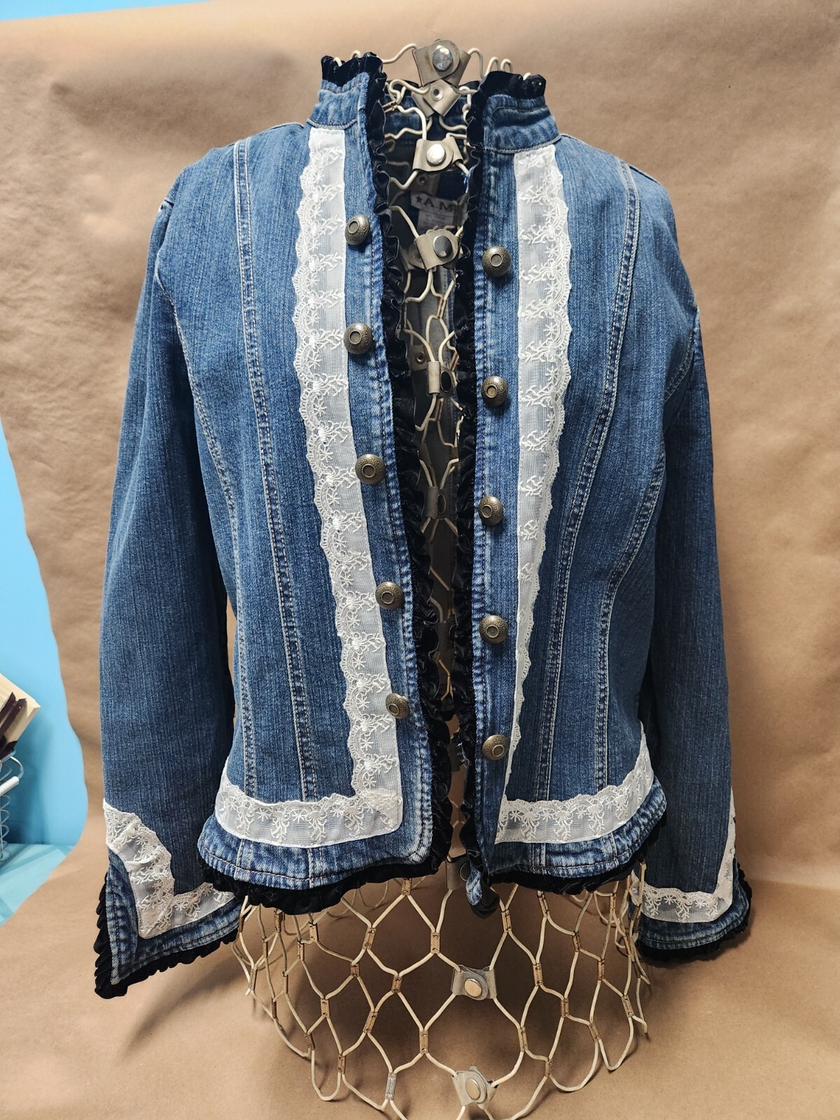 Slit sleeves denim JK – BUNNY APARTMENT